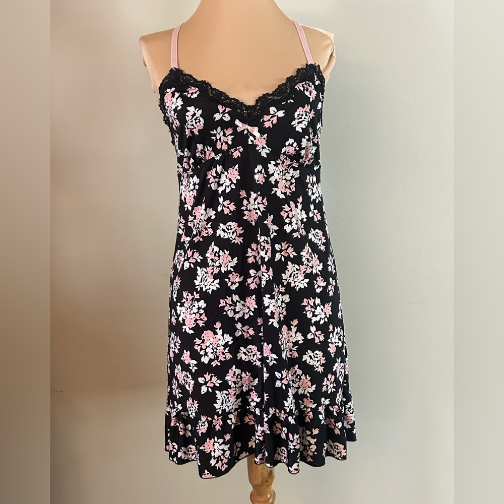 Marilyn Monroe Black and Pink Floral Chemise